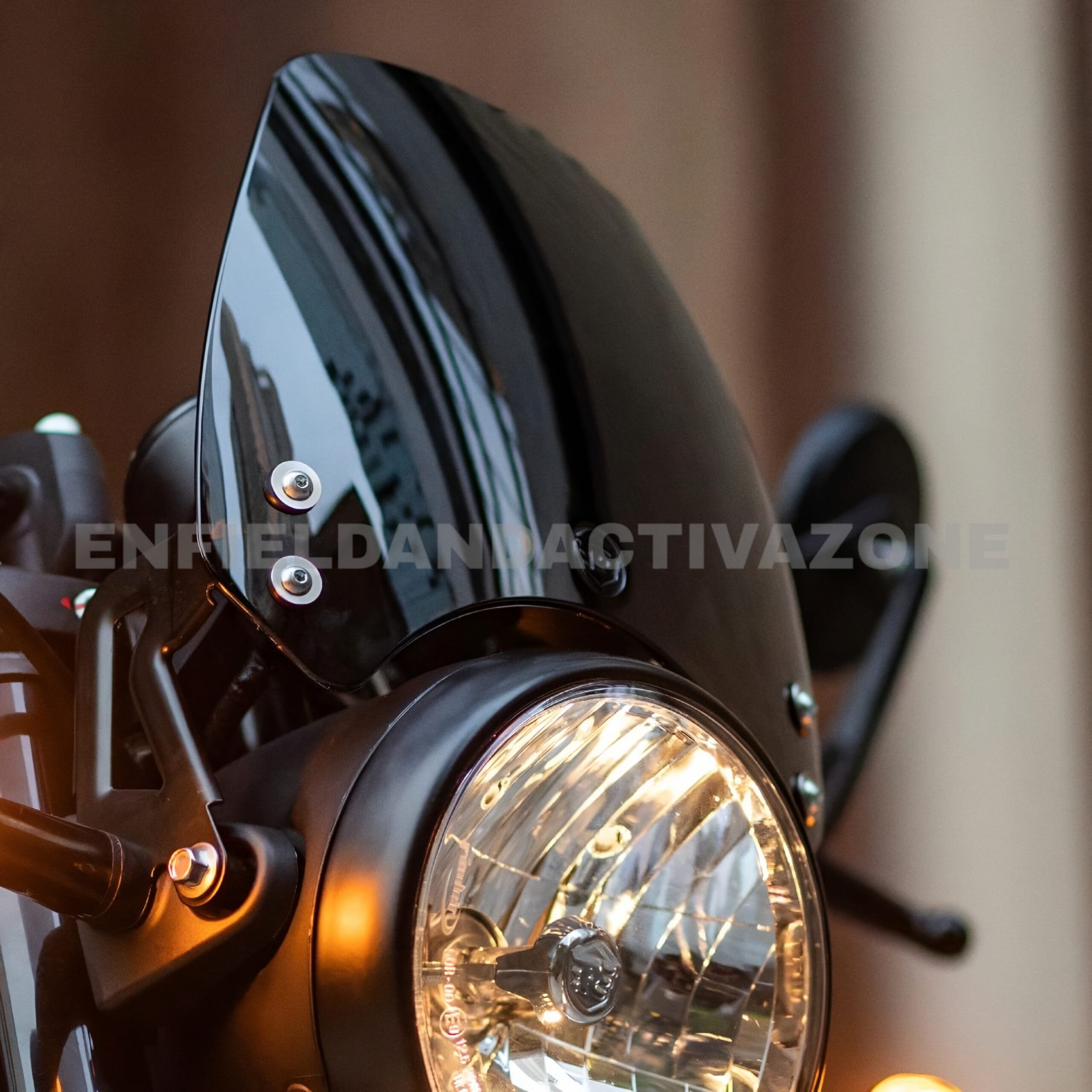 Royal Enfield Hunter 350 Tinted Flyscreen | Genuine GMA Motorcycle Accessory | KXA00126 - Image 4