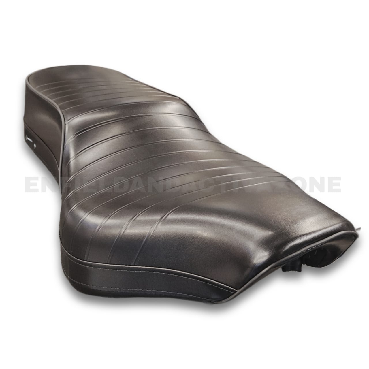 Genuine Royal Enfield Battalion Black Seat – Original Equipment (OE) Single-Piece Bench Seat for New Bullet 350 (Part No. RAU00765/B) - Image 4