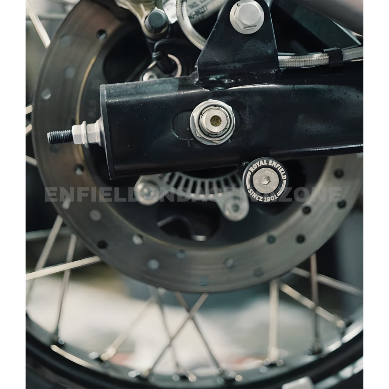 Genuine Royal Enfield Black Swingarm Bobbins for Interceptor 650, Continental GT 650 & Bear 650 | Paddock Stand Spools | Part No. 1990415 - Image 2