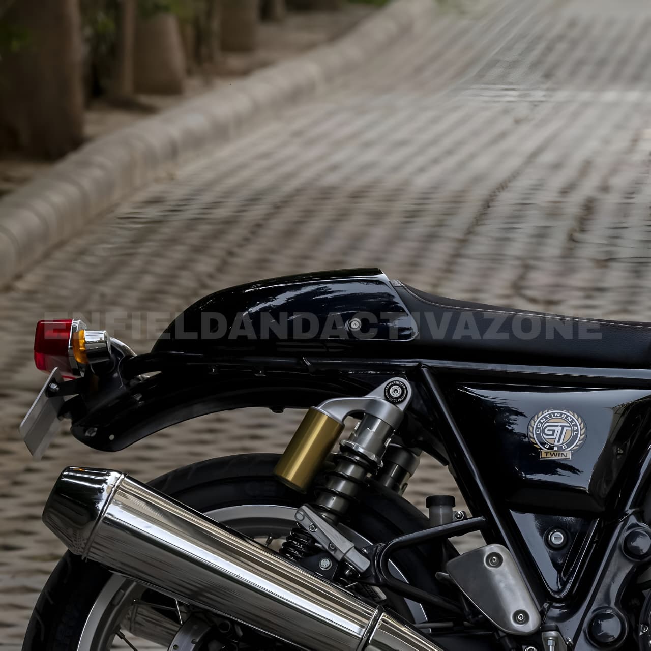 Royal Enfield Interceptor 650 & Continental GT 650 Dual Seat Cowl Black Magic | Genuine OEM Accessory | Part No. 1990434 - Image 2