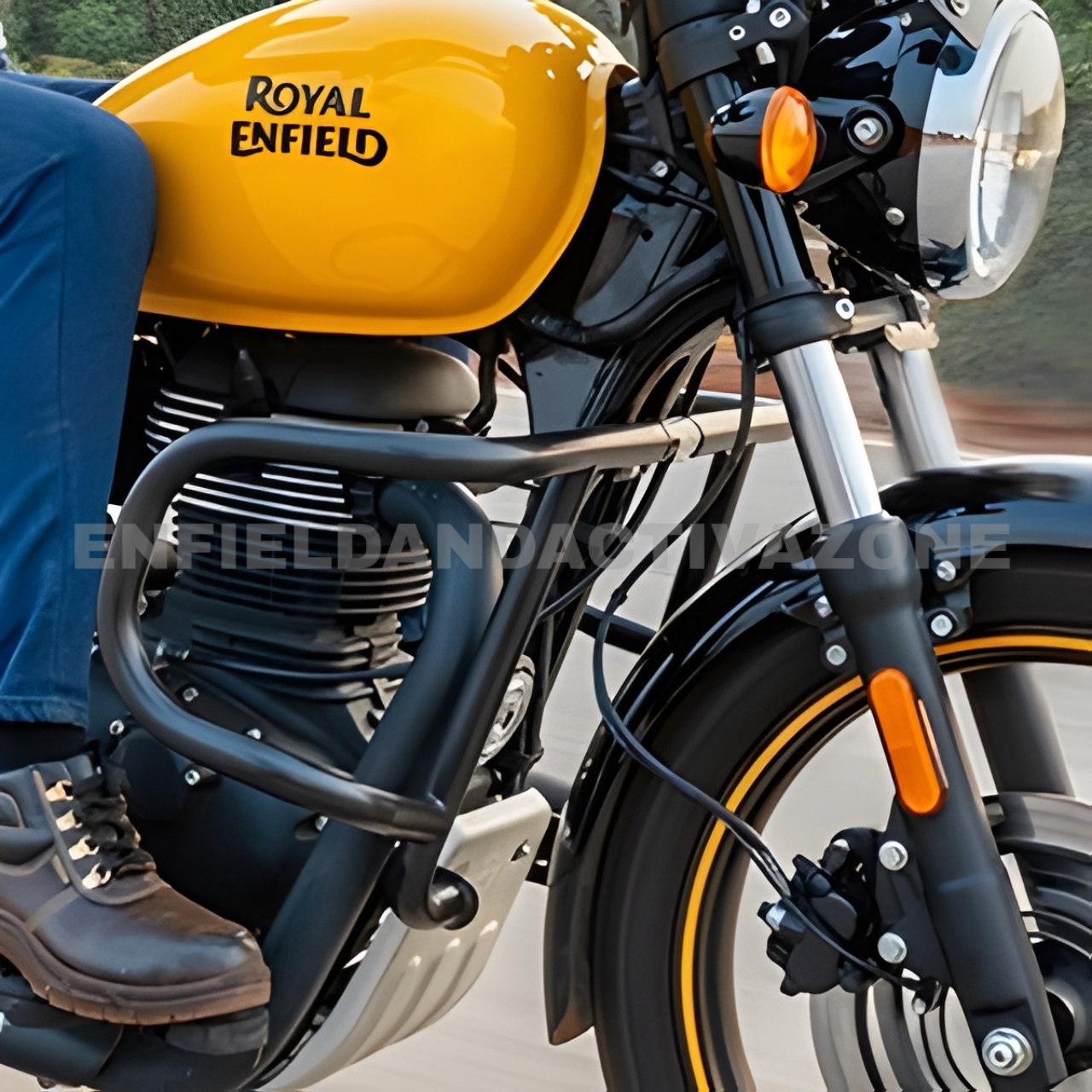 Royal Enfield Classic 350, Bullet 350 & Meteor 350 J-Series Air Fly EVO Engine Guard Black | KXA00003 - Image 3