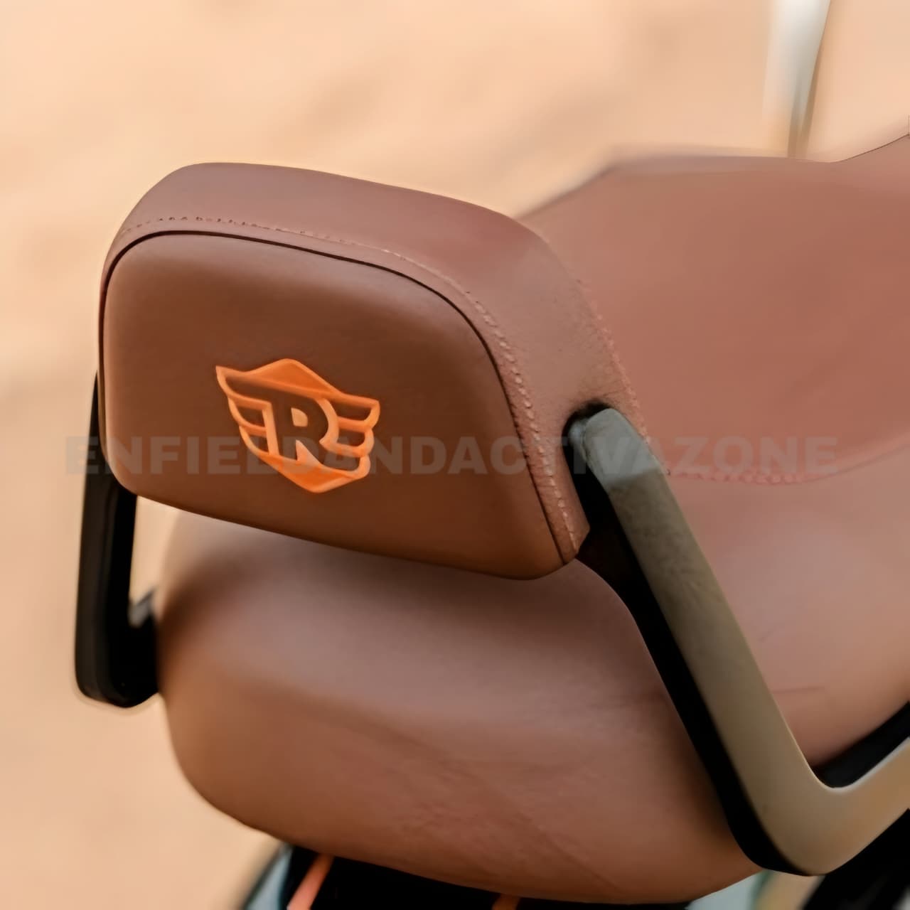 Royal Enfield Classic 350 Reborn Passenger Backrest Pad Brown | Genuine GMA | KXA00150 - Image 3