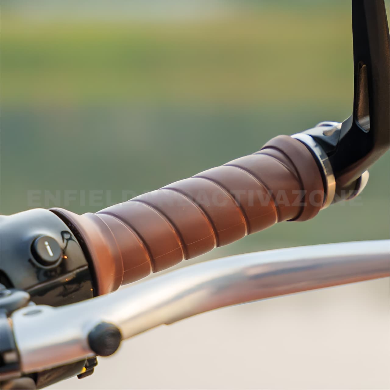 Royal Enfield Classic 350 Reborn & New Bullet 350 Brown Handlebar Grips | Genuine GMA | KXA00189 - Image 3